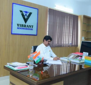 vibrantmoodubidire pu college